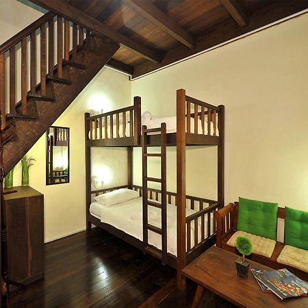 Silver Shine Guesthouse George Town Phòng bức ảnh