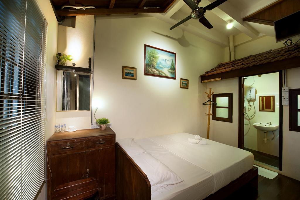 Silver Shine Guesthouse George Town Phòng bức ảnh