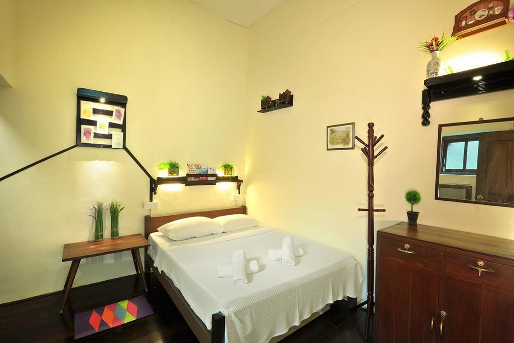 Silver Shine Guesthouse George Town Phòng bức ảnh